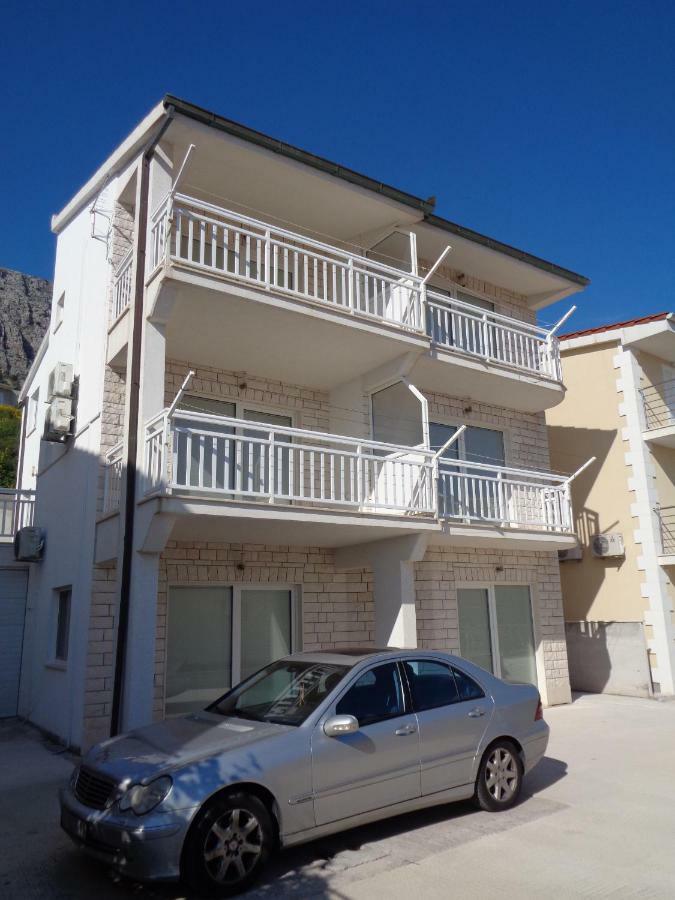 Apartments Rados Локва-Рогозниця Екстер'єр фото